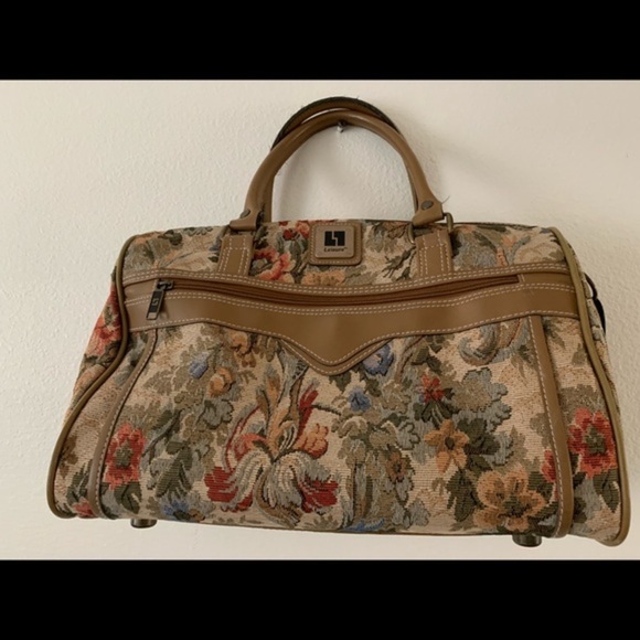 Travel bag - Picture 1 of 8